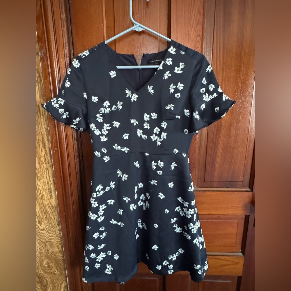 Navy Floral V-Neck Dress with White Blossoms
